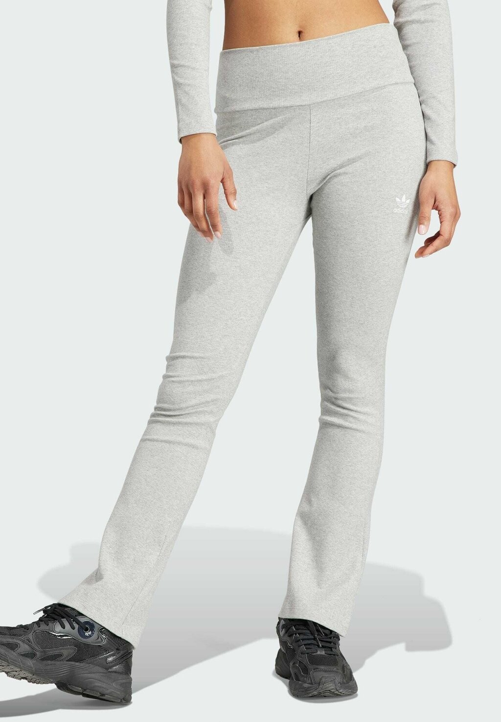 

Брюки adidas Originals, Серый