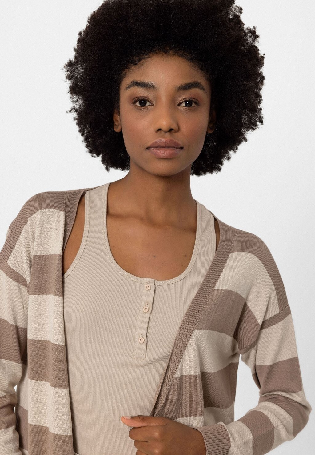 

Кардиган KORY STRIPED anou anou, серо-коричневый