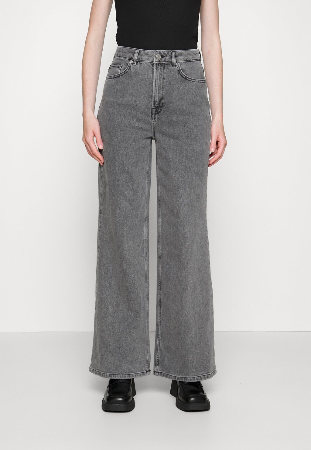 

Джинсы Baggy Selected