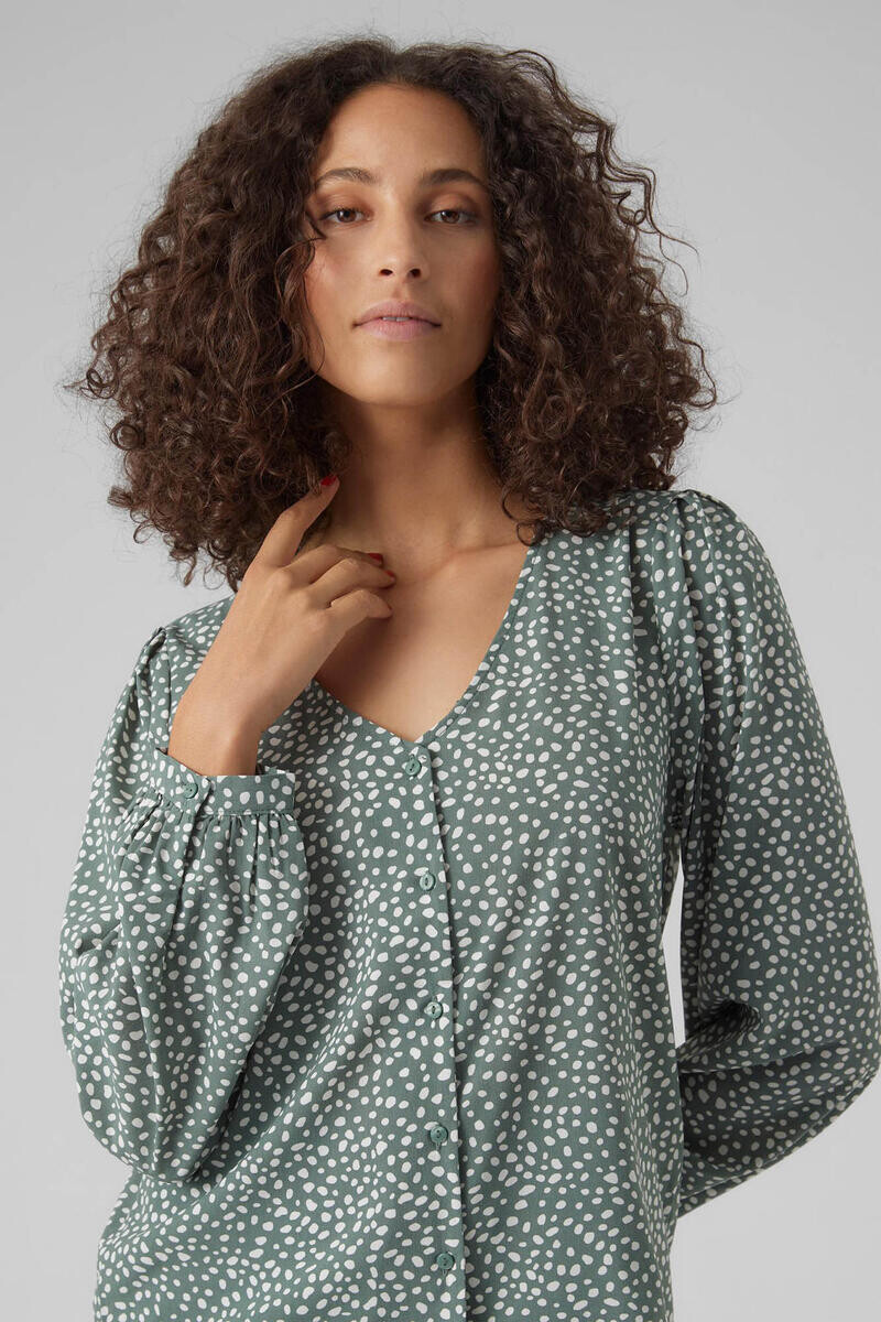 

Широкая рубашка с длинными рукавами Vero Moda, зеленый