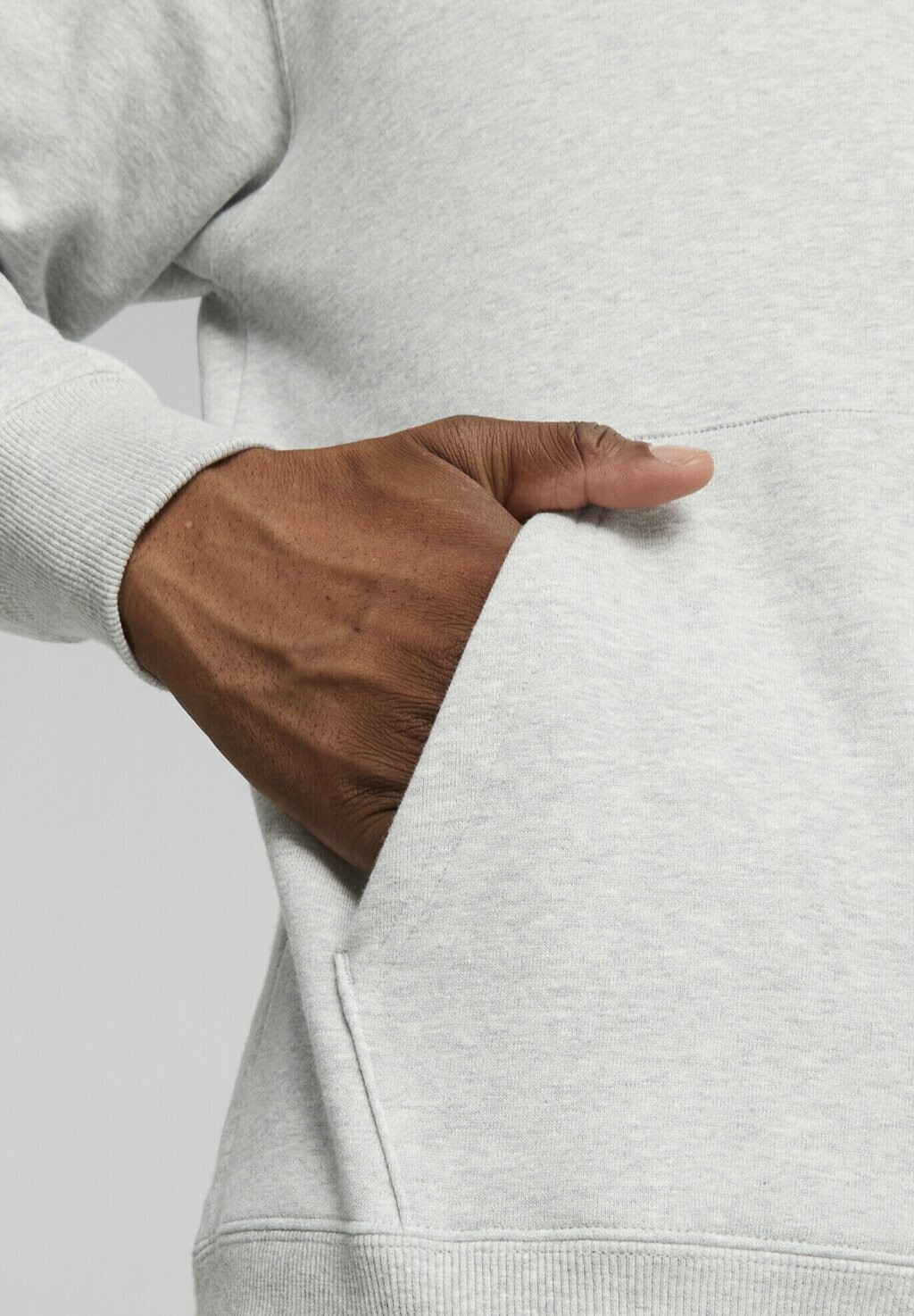 

Худи Puma