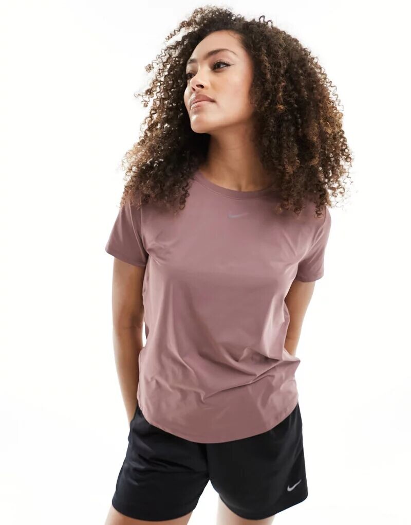 

Футболка узкого кроя цвета Smokey Mauve Nike One Dri-Fit