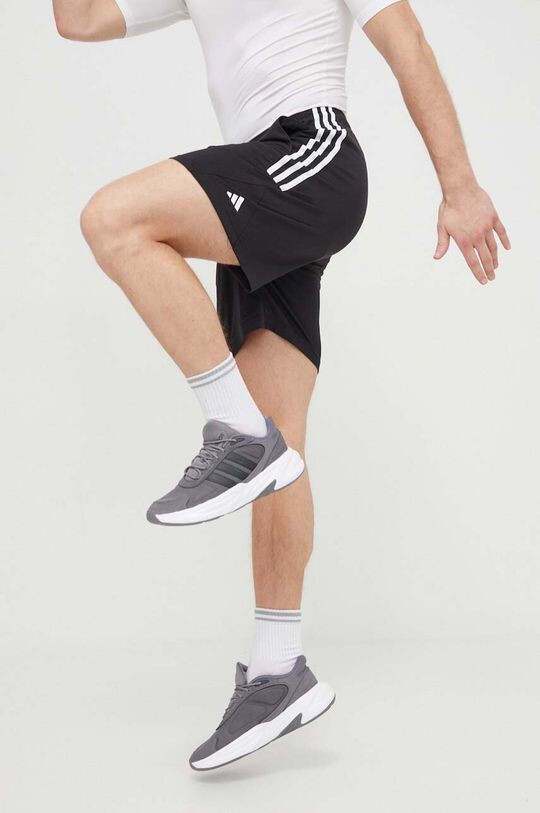 

Тренировочные шорты adidas Performance, черный
