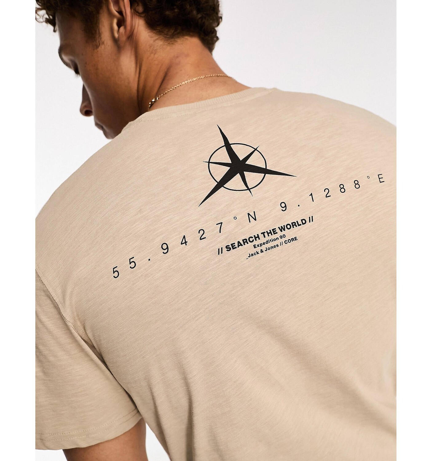 

Бежевая футболка оверсайз Jack & Jones Core с навигационным принтом на спине, Бежевый