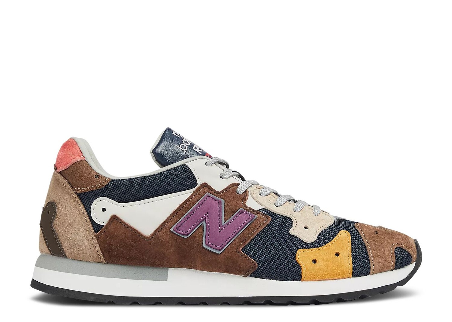 

Кроссовки New Balance 770 Made In England 'Flimby Patches', коричневый