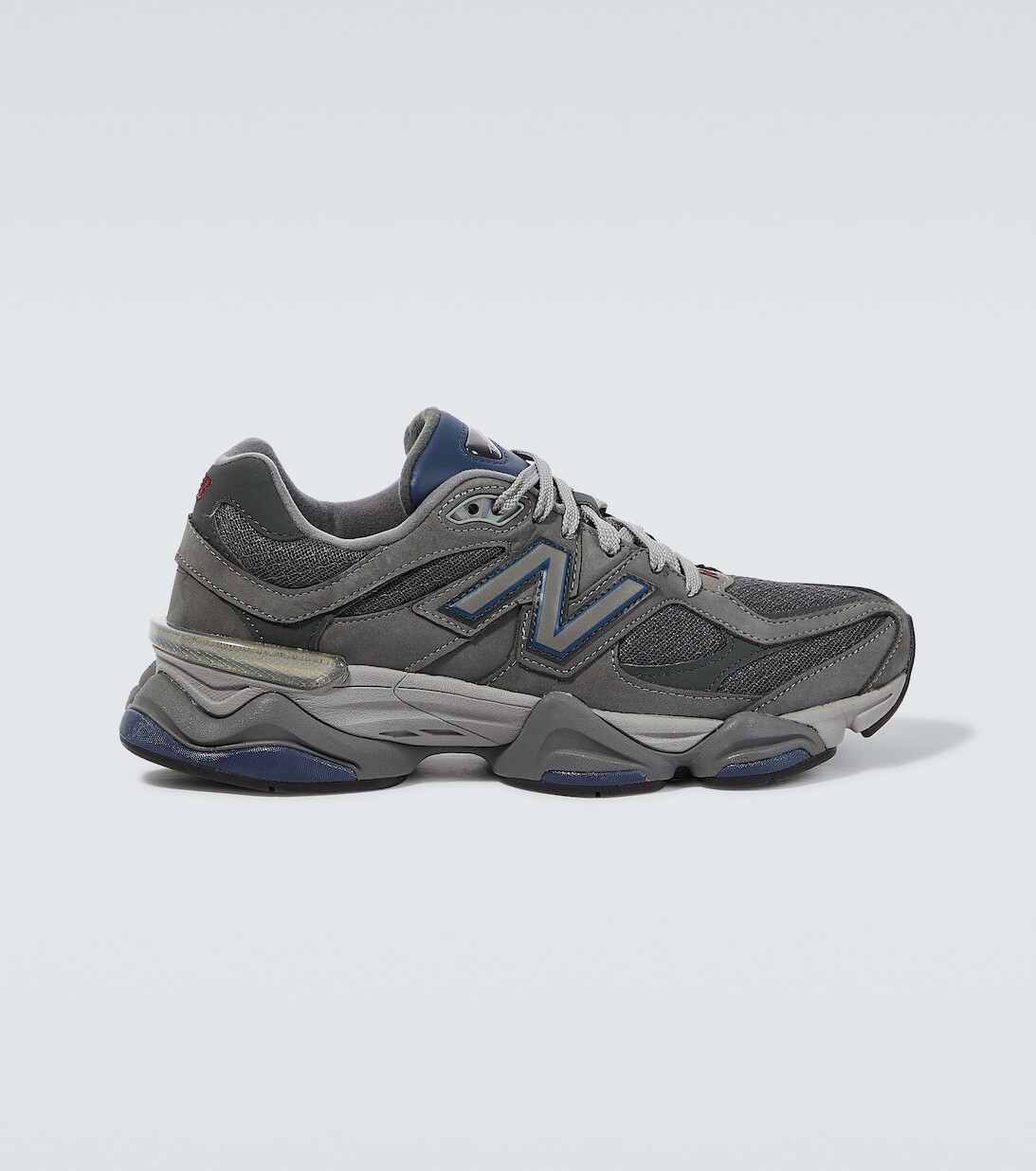 

Кроссовки 9060 из замши и сетки New Balance, серый