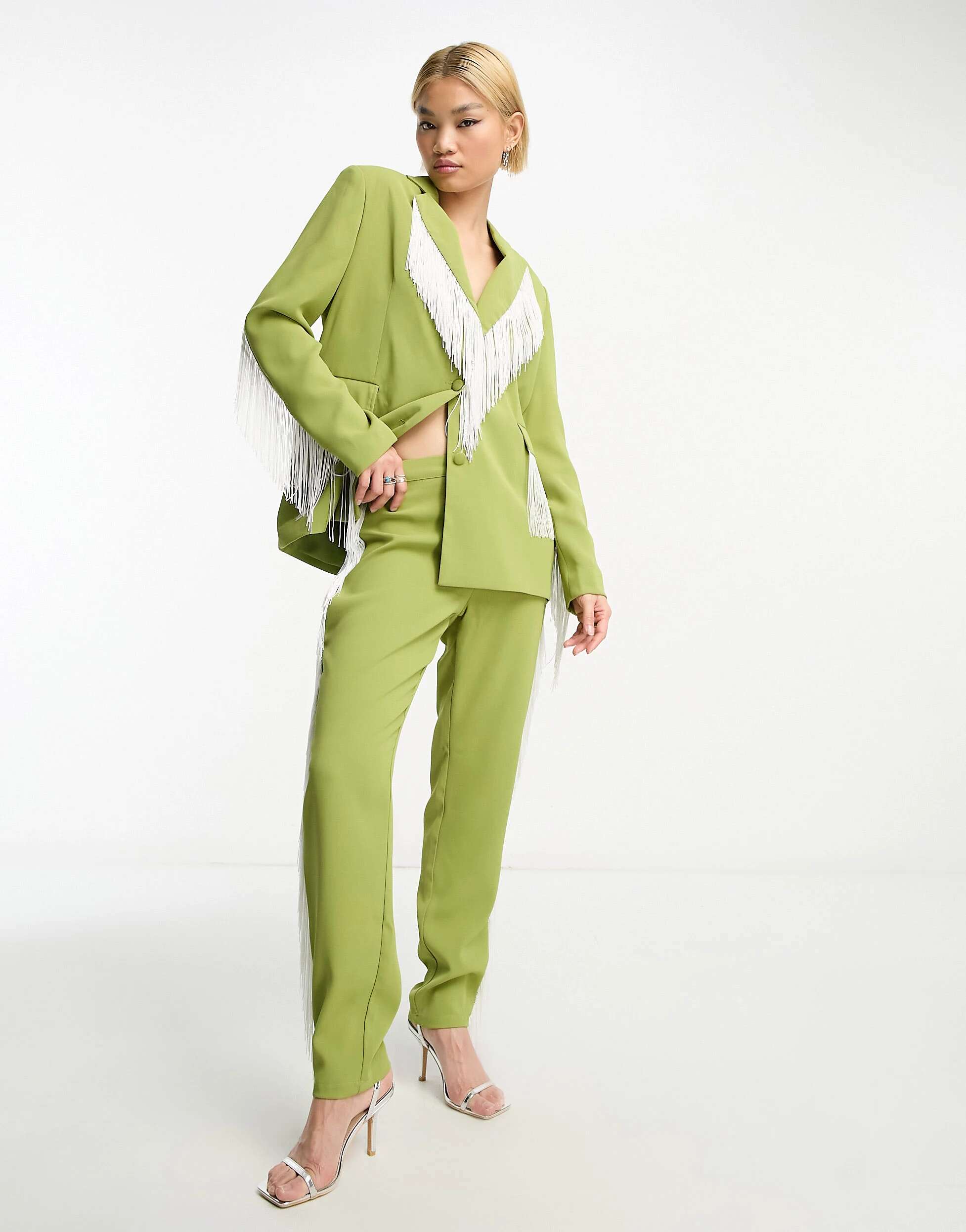 Extro & Vert Прямые брюки премиум-класса с бахромой в зелено-белом сочетании