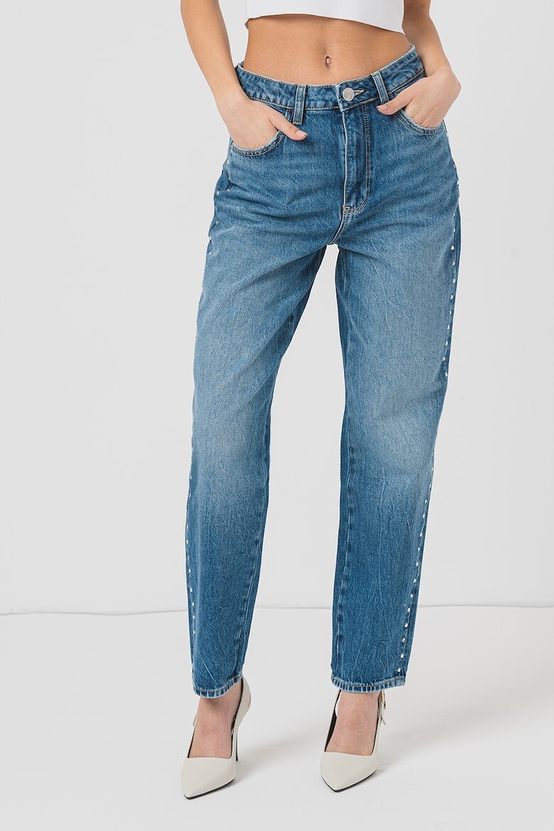 

Джинсы Mom Fit с лиоцеллом и заклепками Guess, синий
