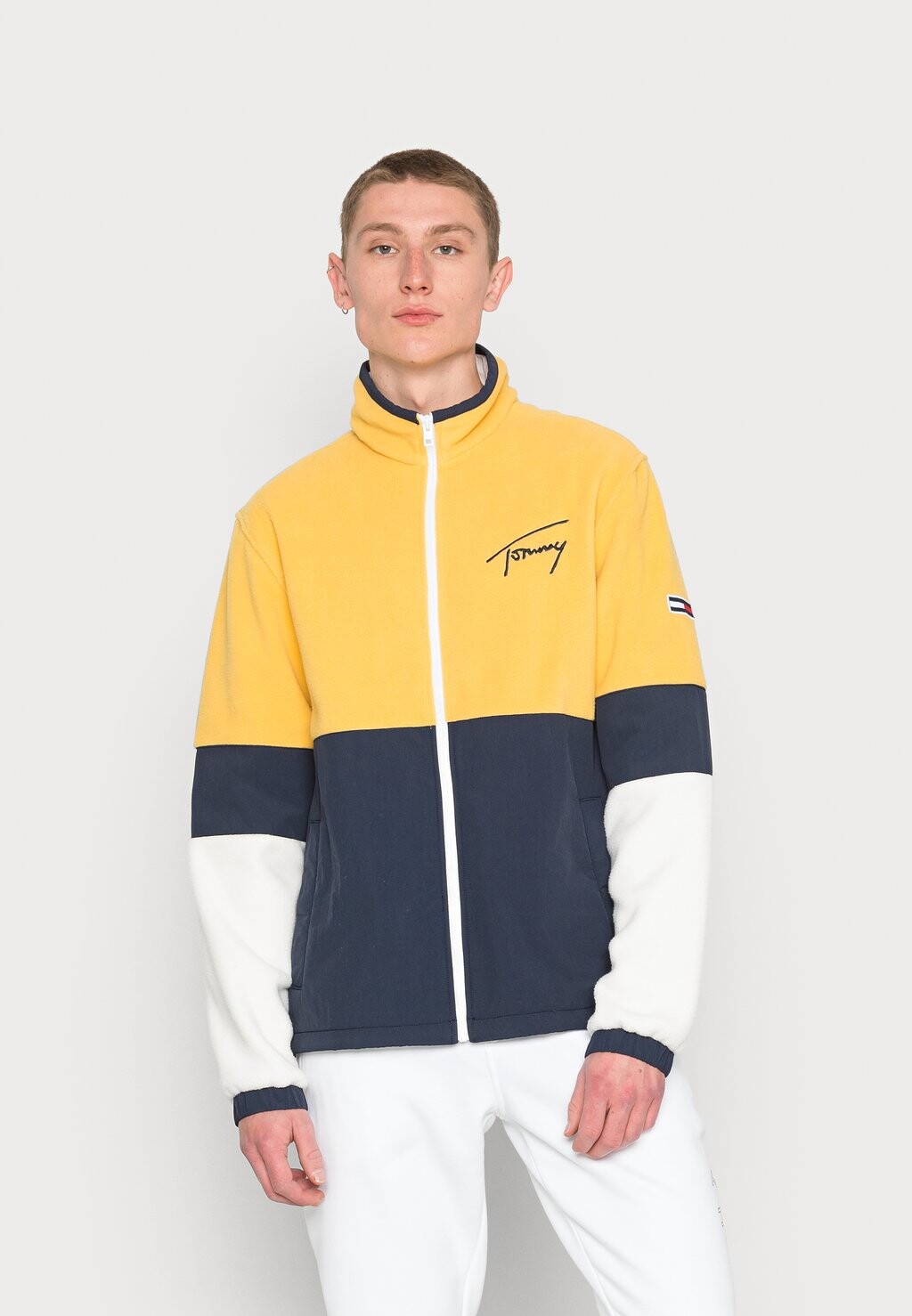 

Флисовая куртка Tommy Jeans