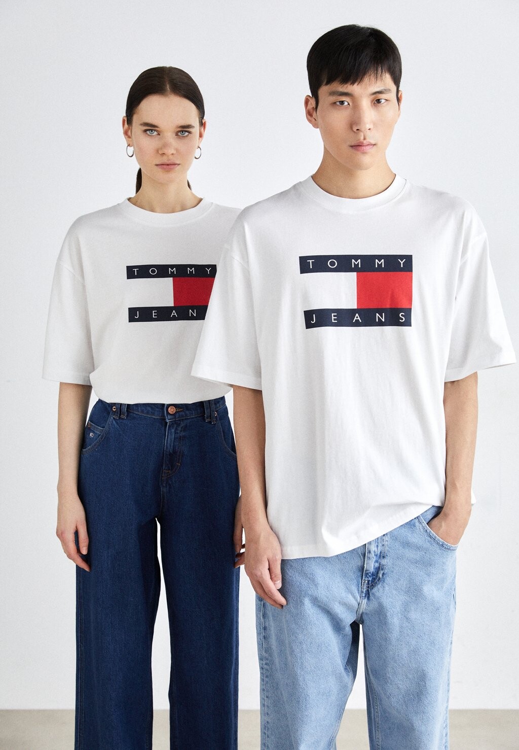 

Футболка с принтом Skate Flag Tee Unisex Tommy Jeans, белый