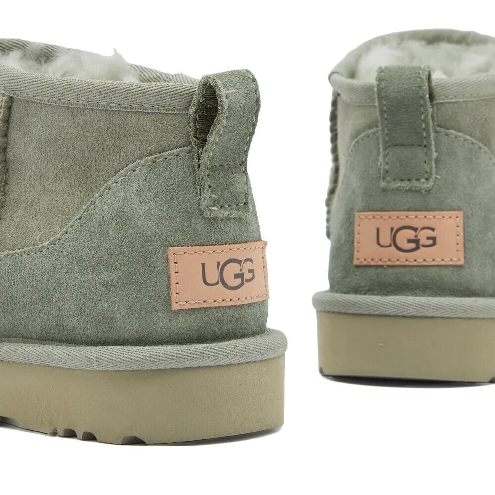 

Ugg Классические мини-сапоги Ultra, зеленый