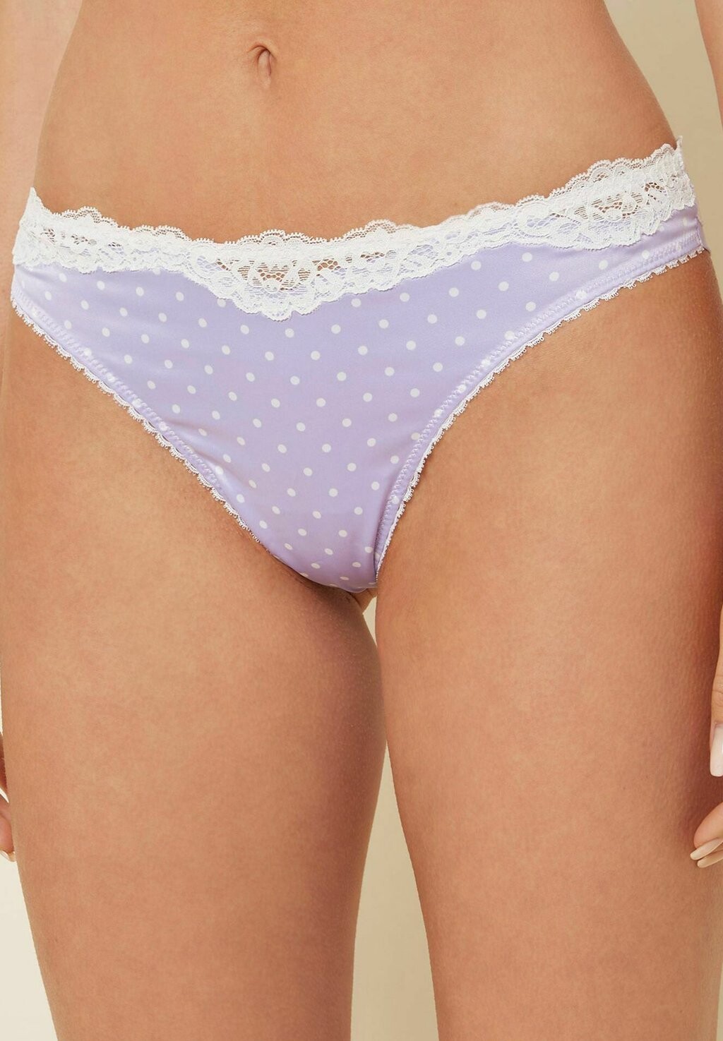 

Стринги Yamamay