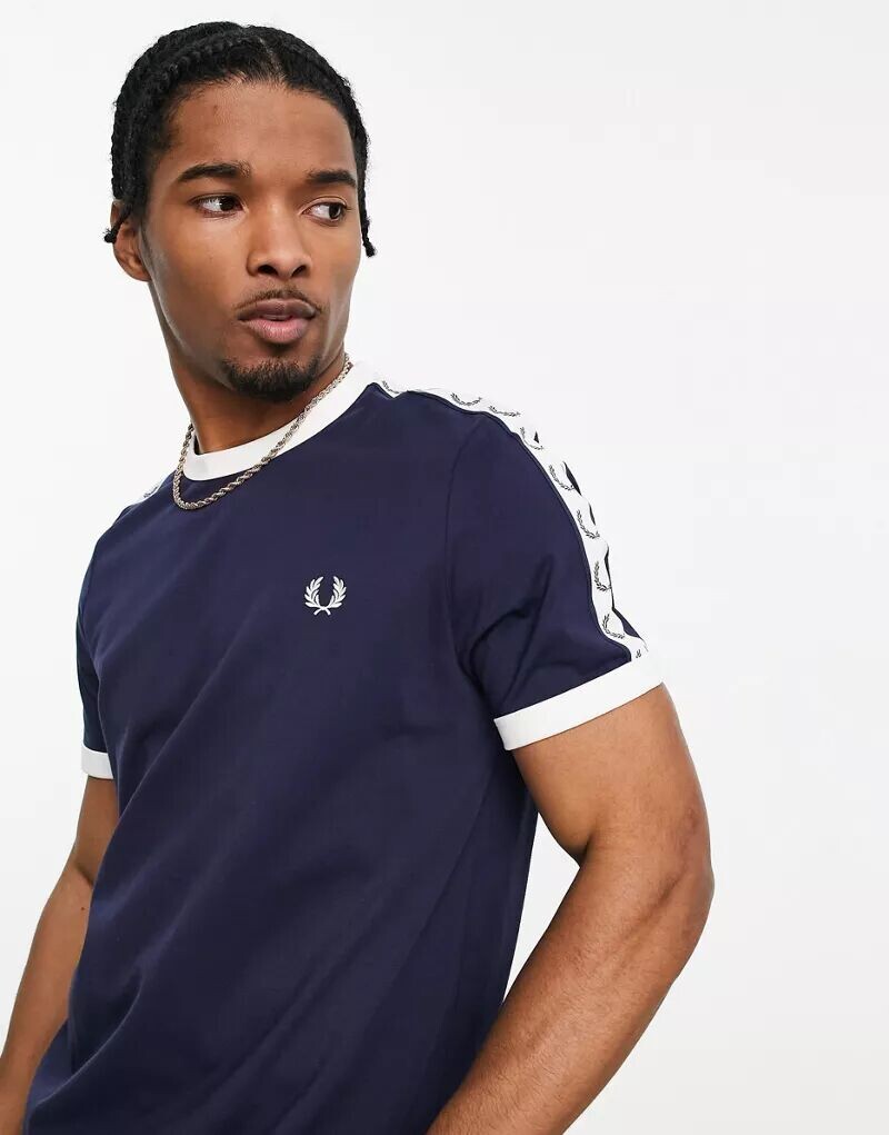 

Темно-синяя футболка с логотипом Fred Perry - NAVY