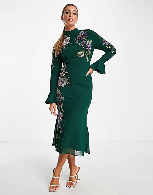 

Зеленое платье миди с цветочным декором и расклешенными манжетами ASOS DESIGN