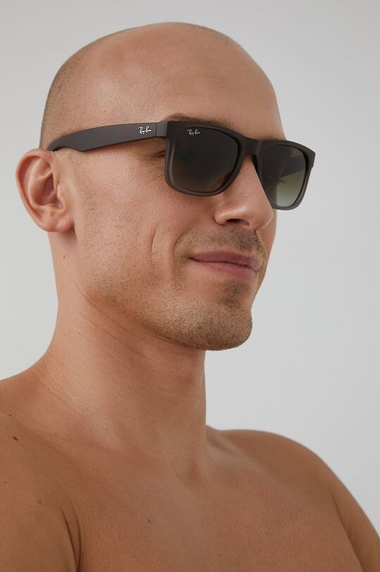 

Очки JUSTIN 0RB4165.854/7Z Ray-Ban, коричневый