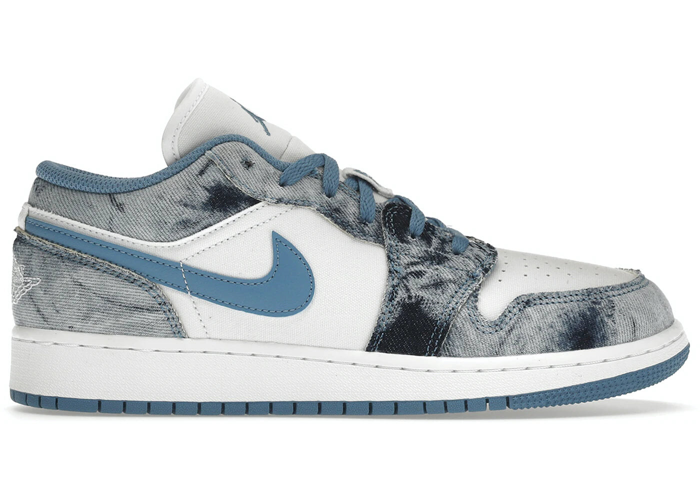 

Кроссовки Jordan 1 Low Washed Denim джинсовые