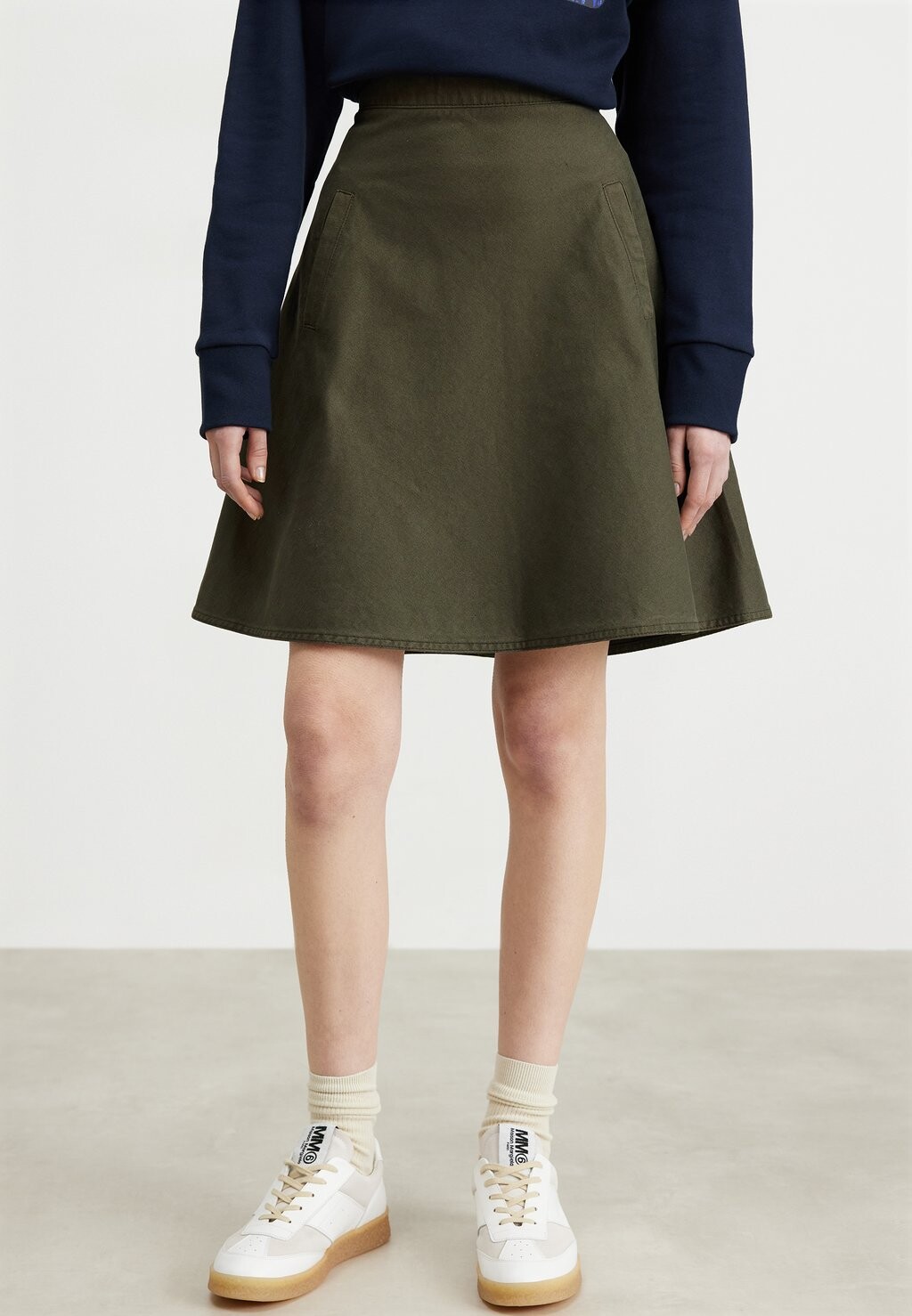 

Расклешенный низ Mads Nørgaard ЮБКА SOIL DENIM STELLY, цвет forest night