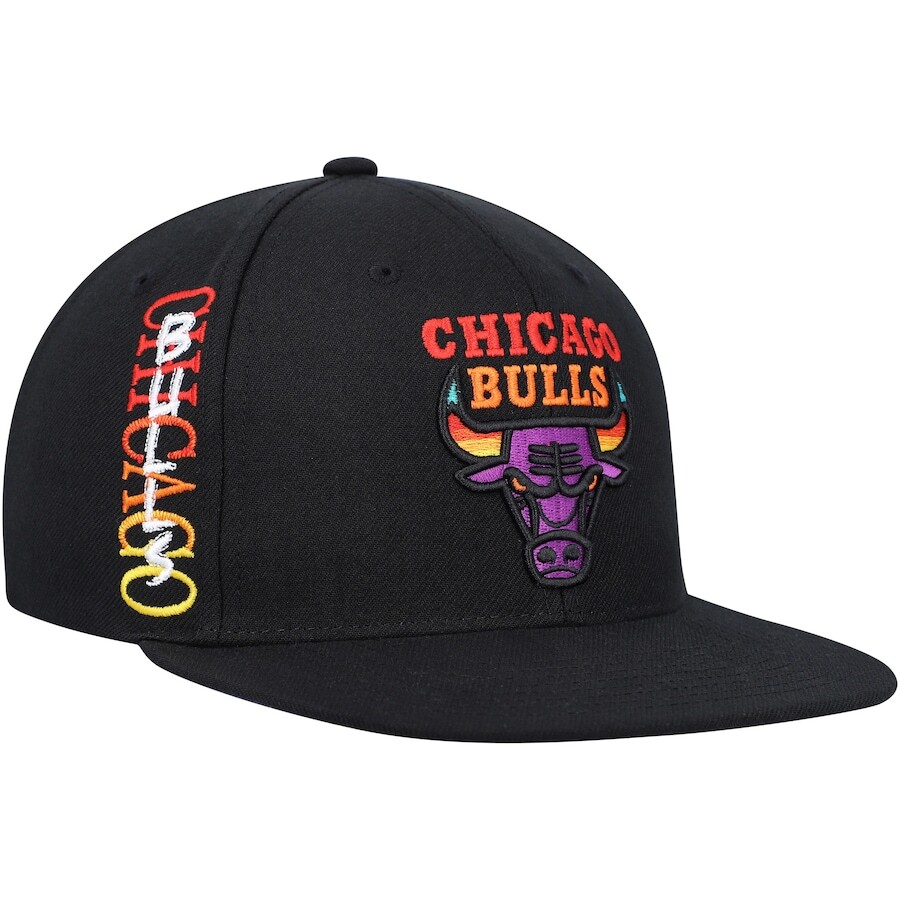 

Бейсболка Mitchell & Ness Chicago Bulls, черный