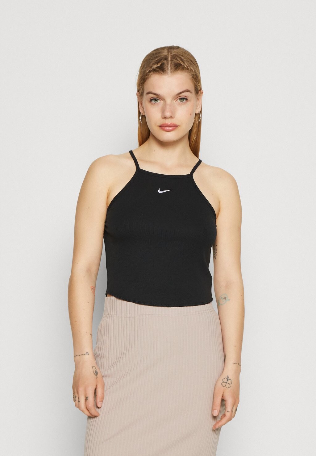 

Топ Nike, черно-белый