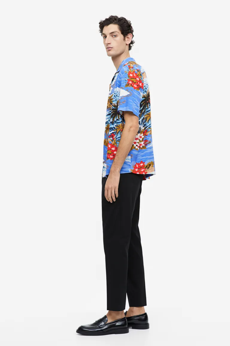 

Короткие брюки узкого кроя H&M, черный