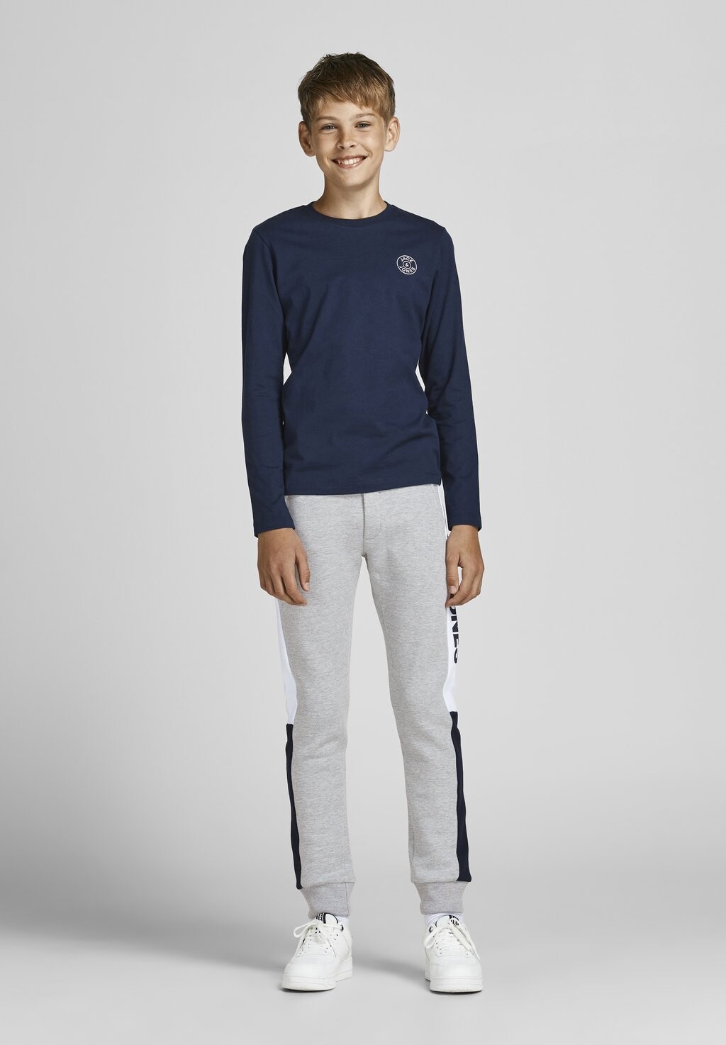 

Тренировочные брюки Jack & Jones Junior, серый
