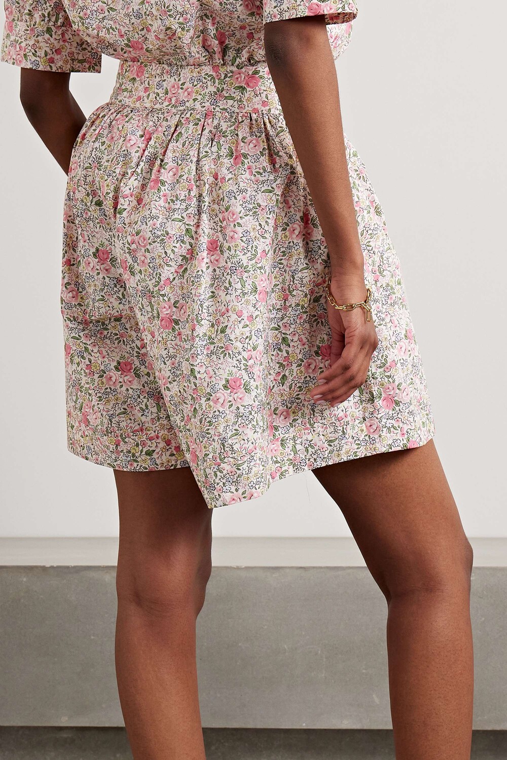 

BATSHEVA + шорты Laura Ashley Westport из хлопкового поплина с цветочным принтом, пастельный розовый