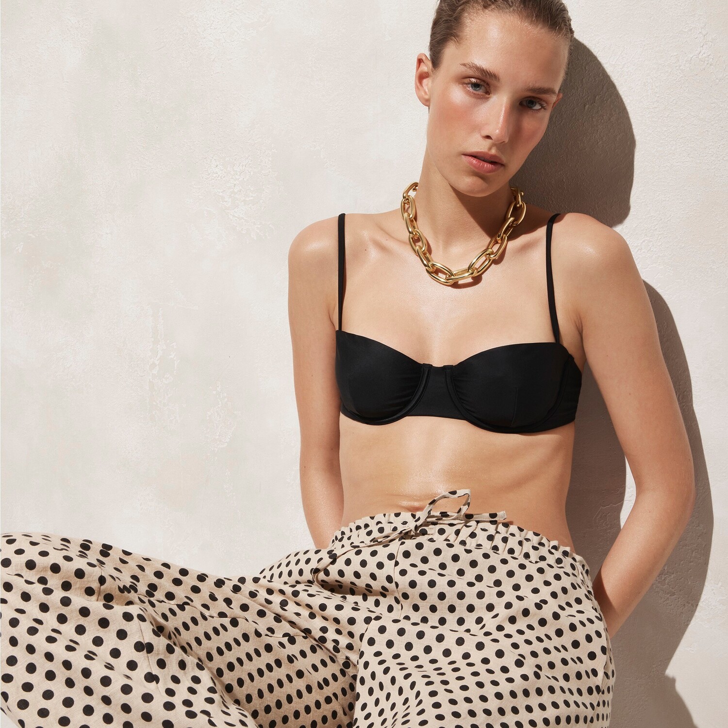 

Верх бикини балконет на косточках J.Crew, черный