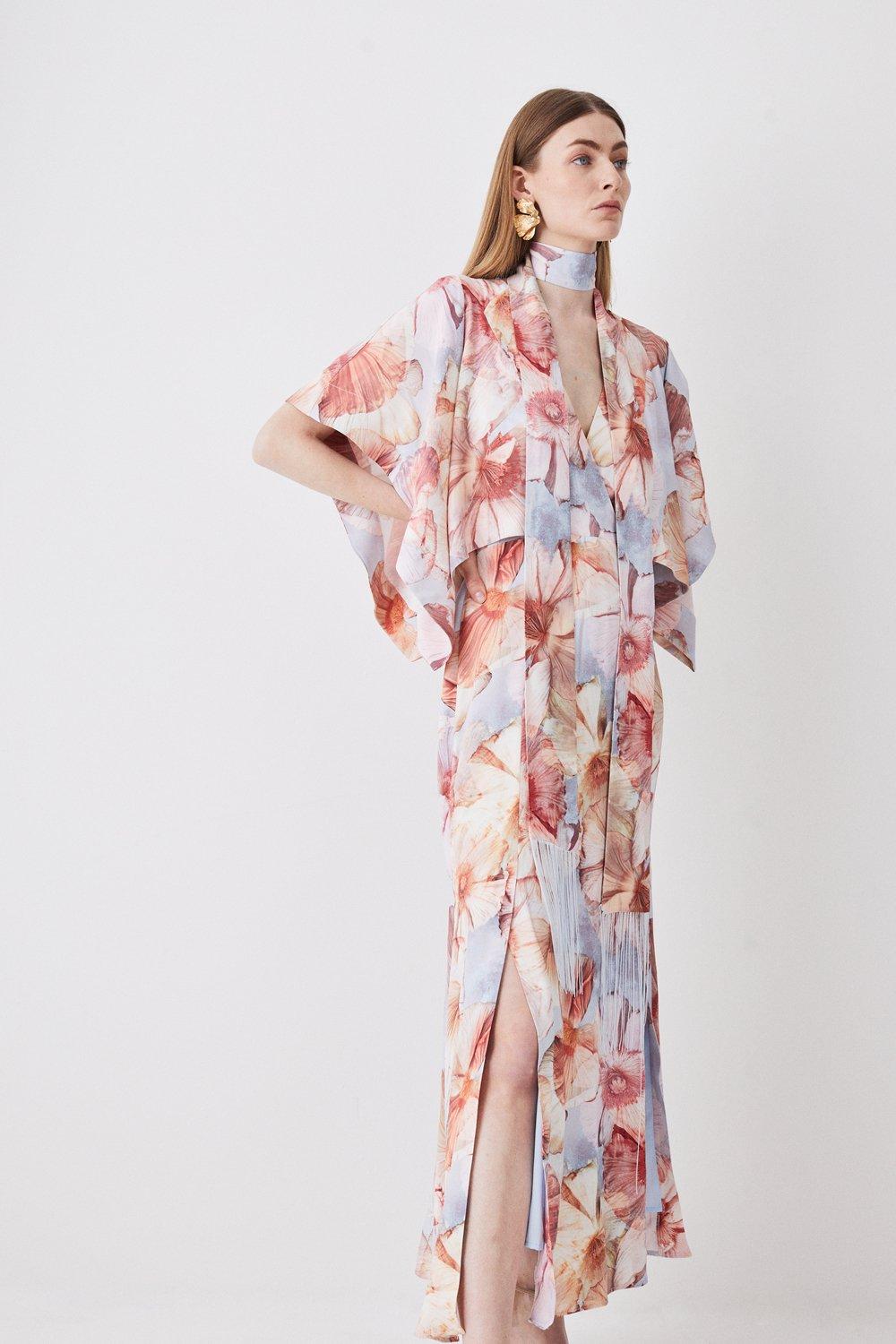 цена Платье макси из атласного крепа с завязками и цветочным принтом Karen Millen, мультиколор
