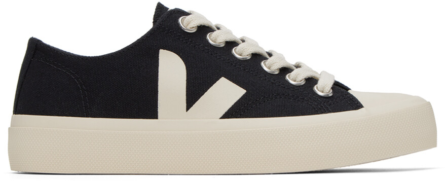 

Черные кроссовки Wata II VEJA