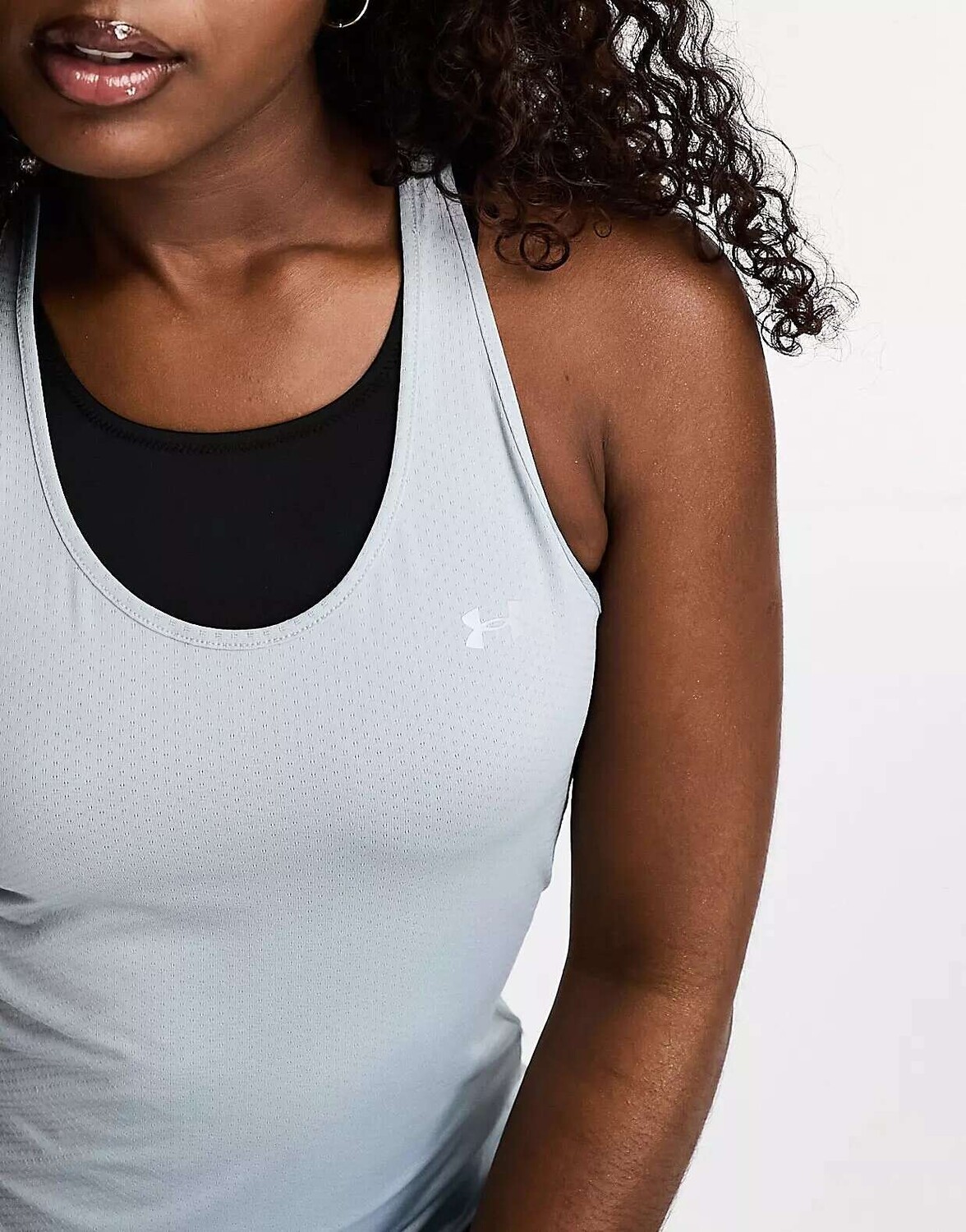 

Серая майка-гонщик Under Armour Heat Gear