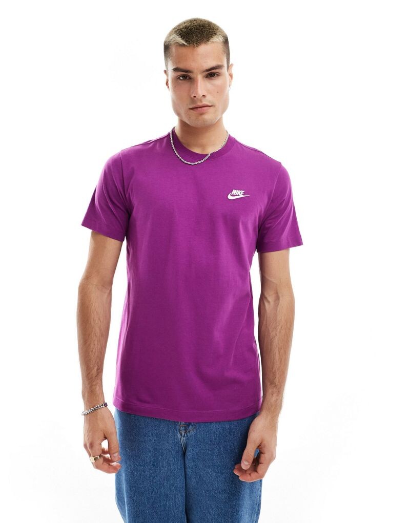 

Футболка Nike Purple Club