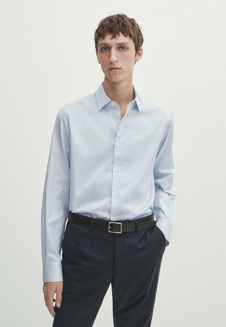 цена Деловая рубашка REGULAR FIT STRIPED Massimo Dutti, светло-синий