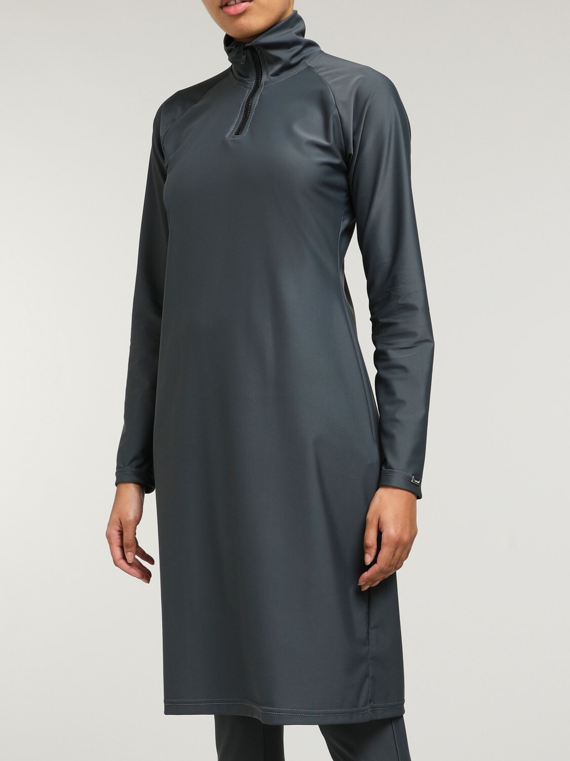 

Длинный купальник Aab Modest, оливковый