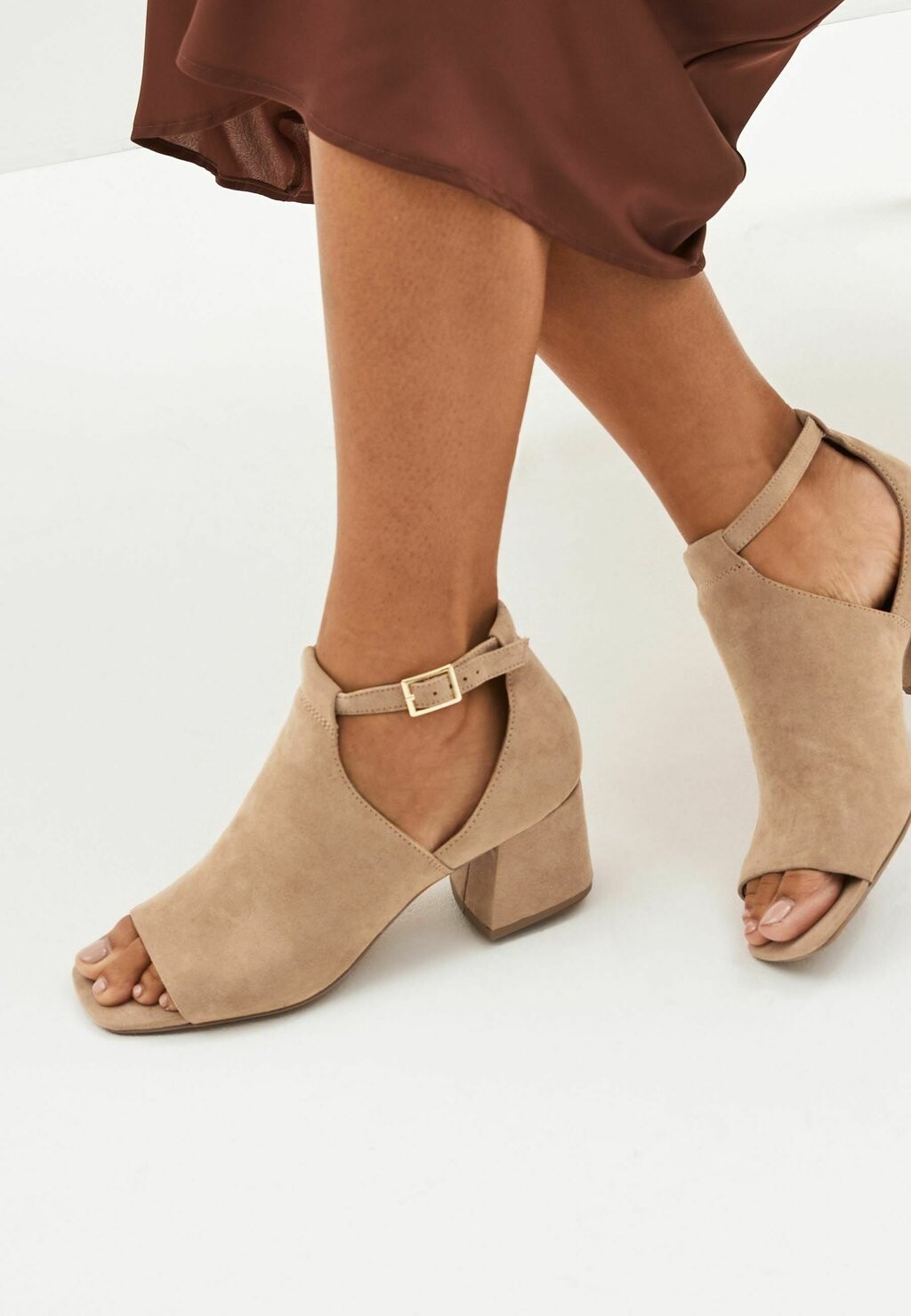 

Сандалии Forever Comfort Next, цвет neutral