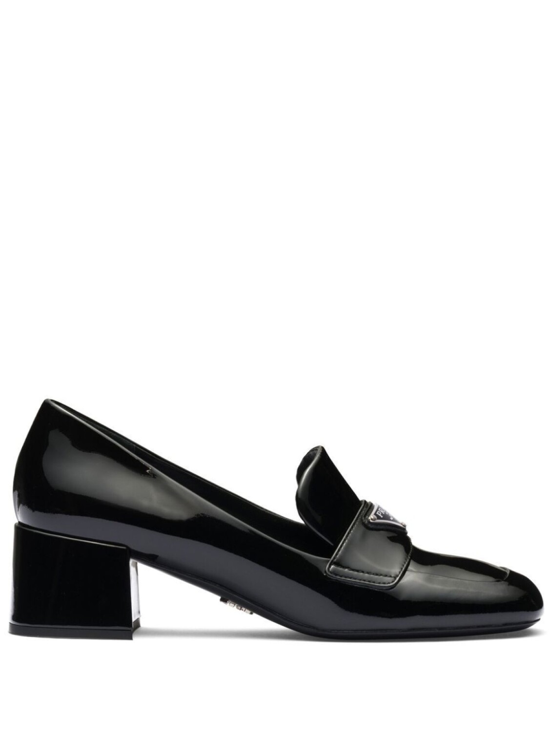 

Prada лакированные лоферы с логотипом, черный