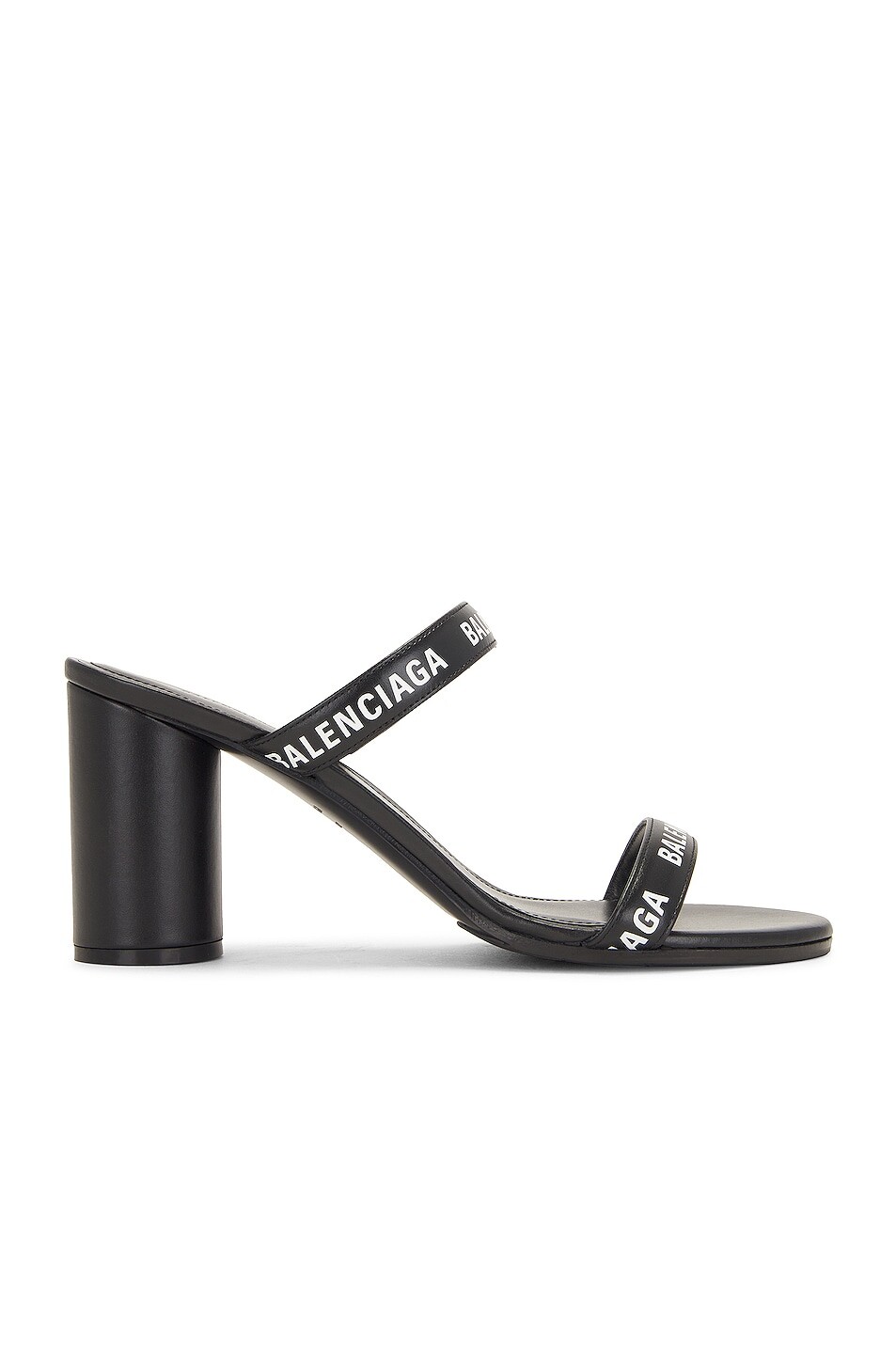 

Сандалии Balenciaga Rounds, цвет Black & White