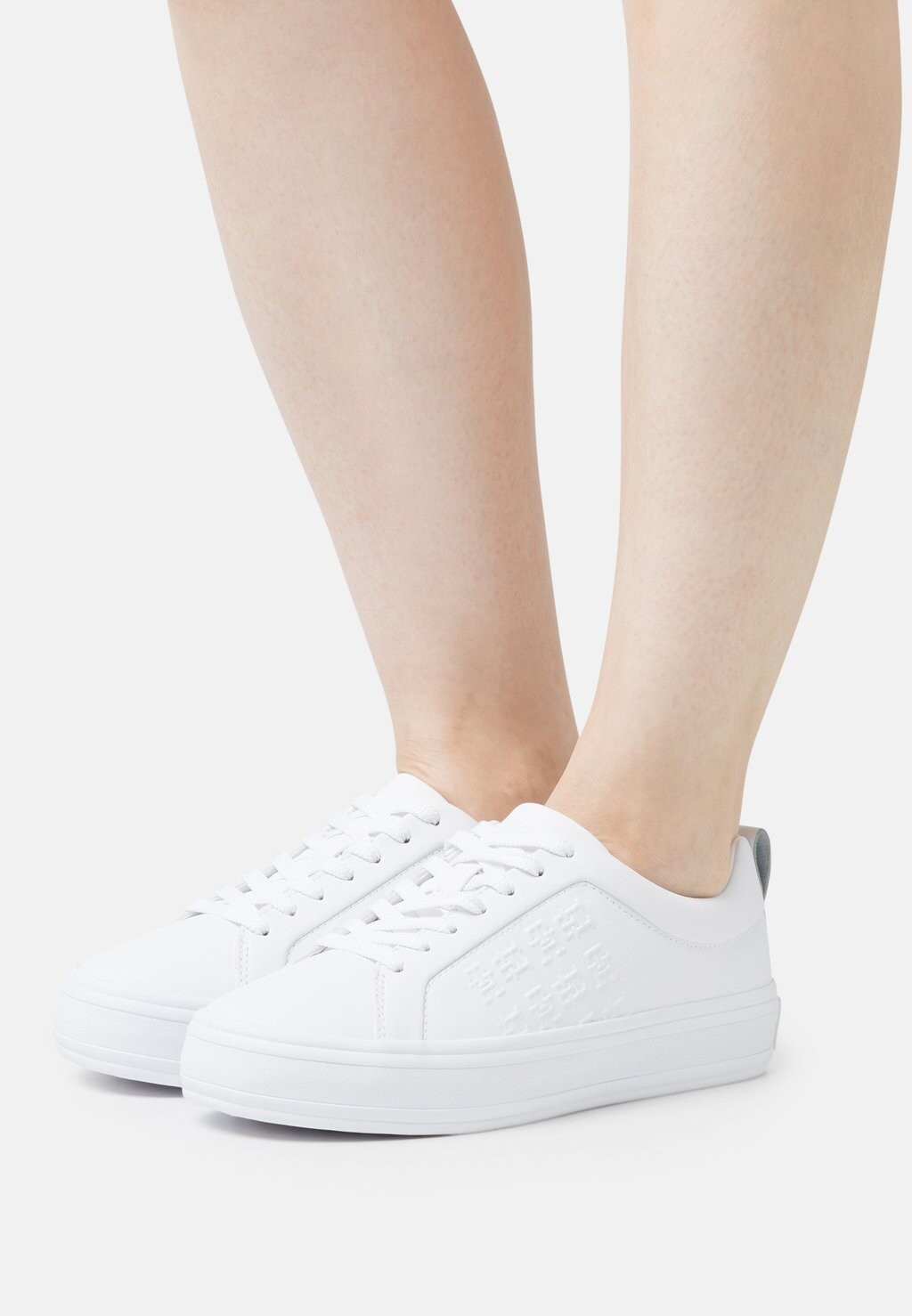 

Кроссовки Tommy Hilfiger, белый