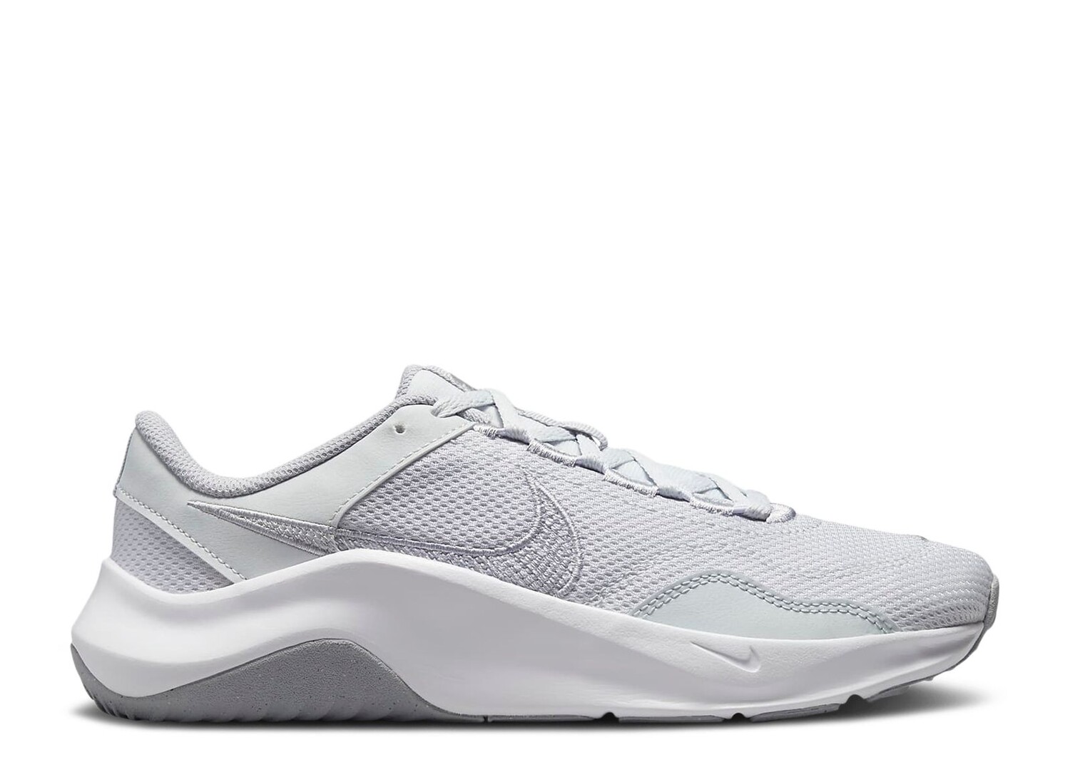 

Кроссовки Nike Wmns Legend Essential 3 Next Nature 'Pure Platinum Silver', серый