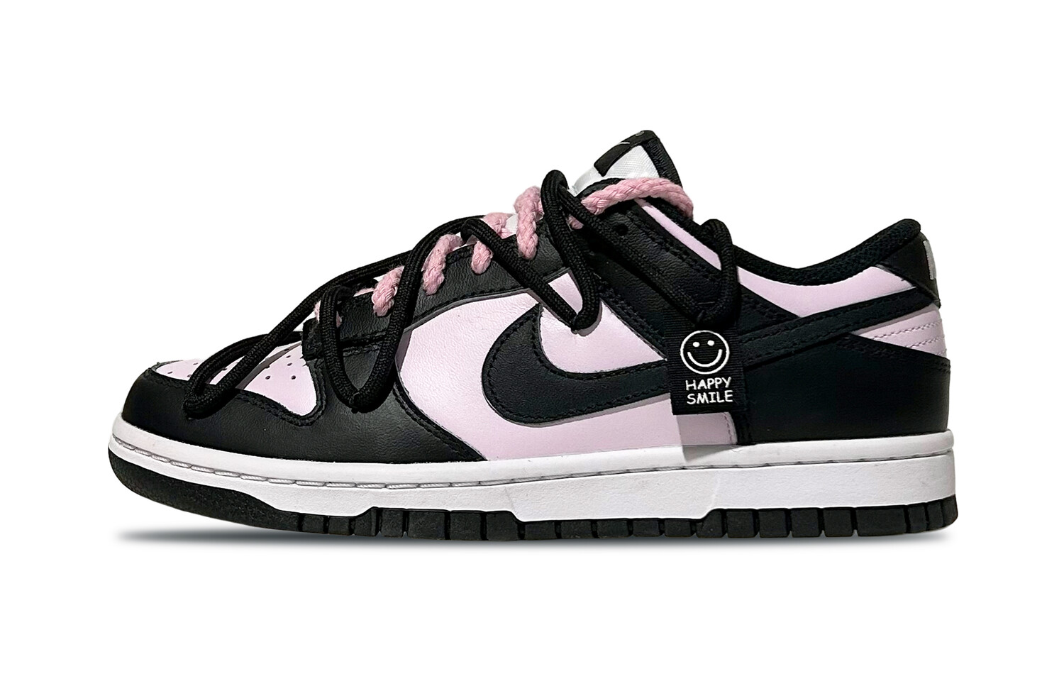 

Кроссовки Nike Dunk Low для скейтбординга женские