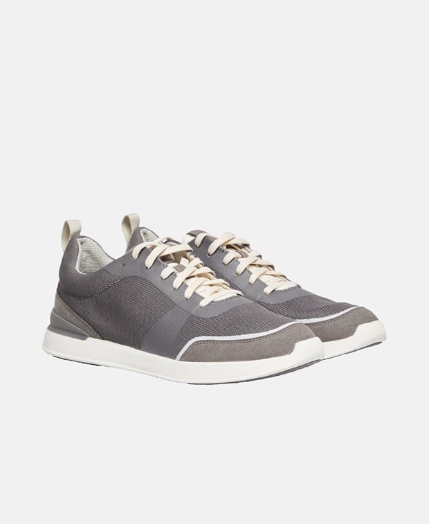 

Кроссовки Clarks, серый