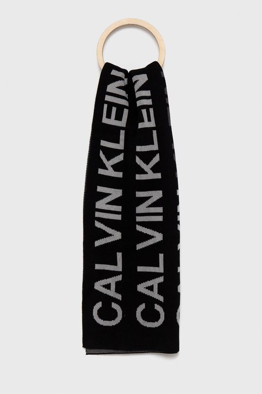 цена Шапка и шарф Calvin Klein Jeans, черный