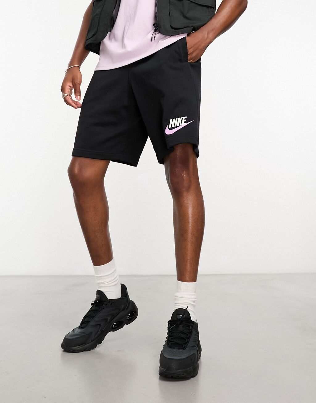 

Черные флисовые шорты Nike Club
