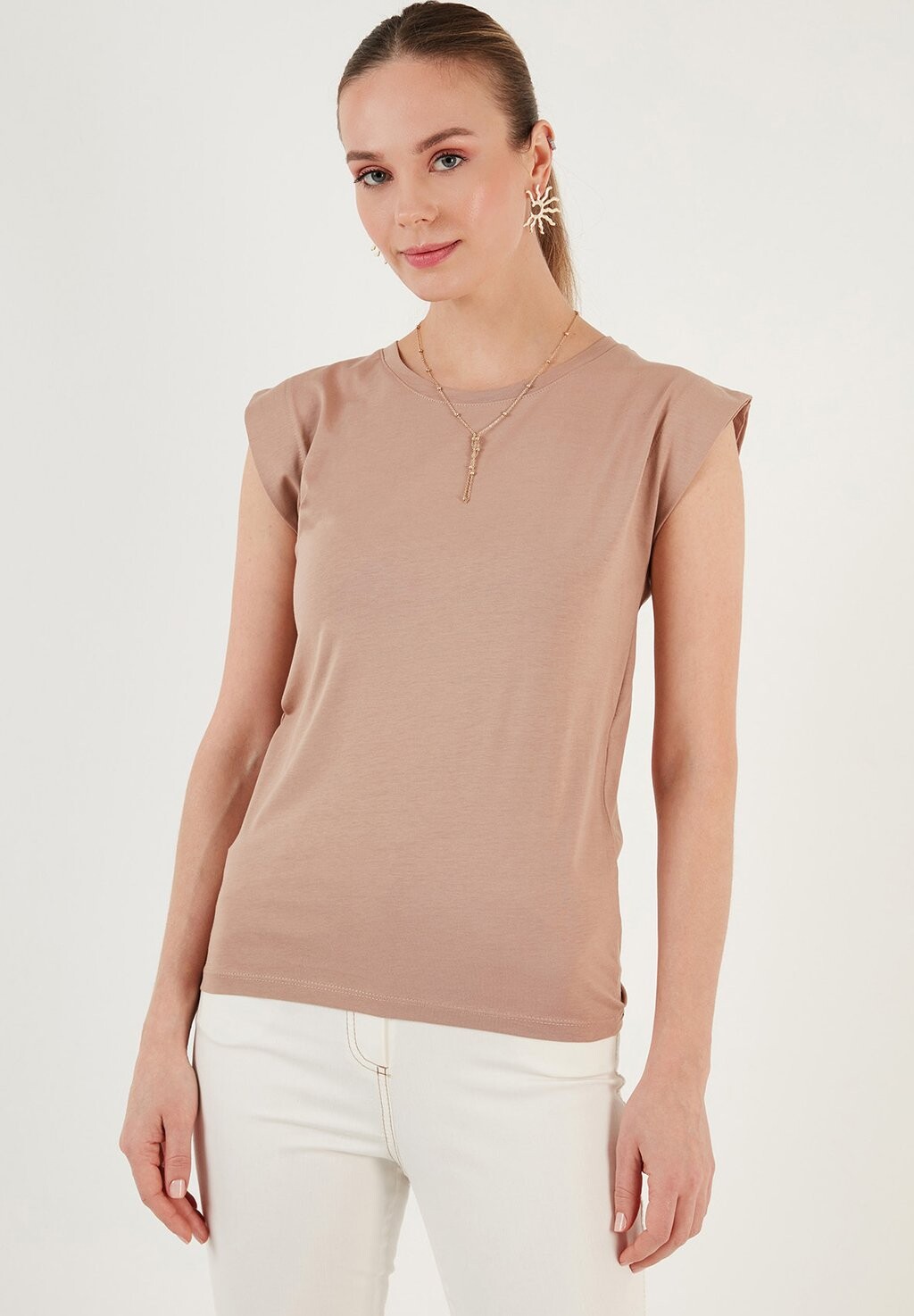 

Базовая футболка Crew Neck LELA, светло-коричневыйная