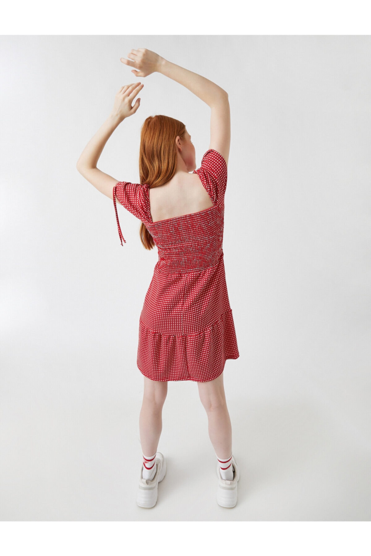 

Мини-платье в клетку с открытой спиной Koton, красный