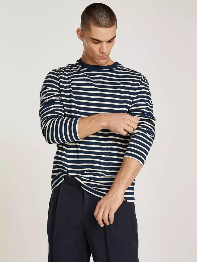 

Футболка Tommy Hilfiger Tommy Jeans Breton Stripe Long Sleeve, цвет navy/newsprint