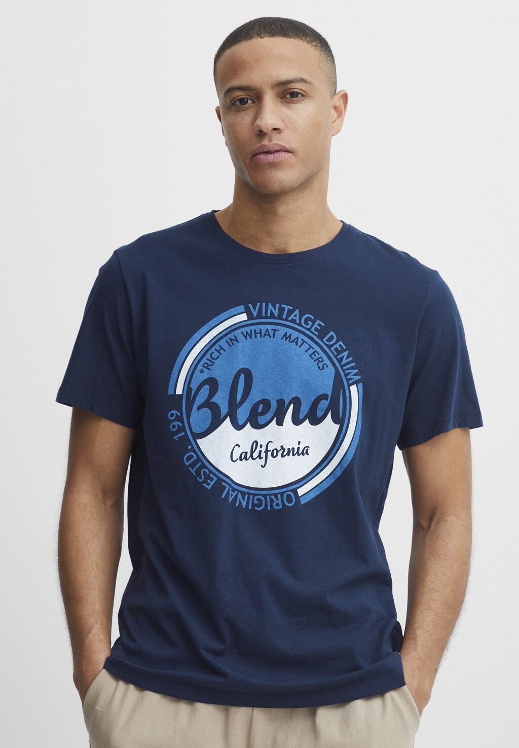 

Футболка с принтом TEE Blend, темно-синий