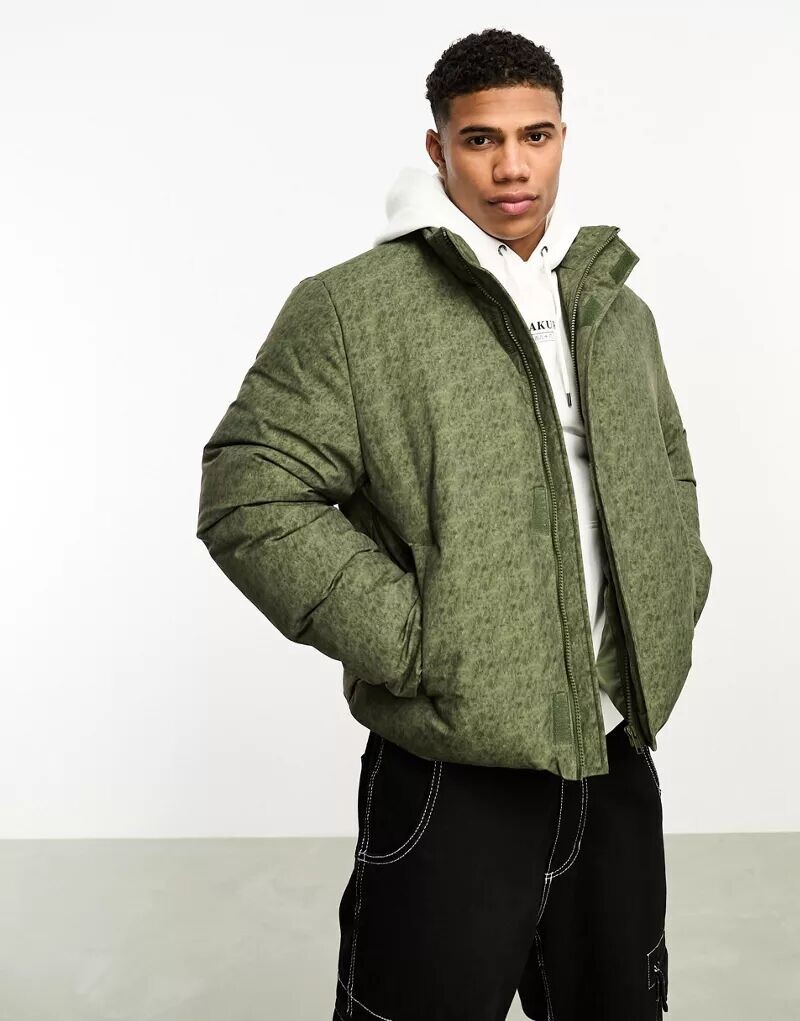 

Зеленый пуховик оверсайз ASOS