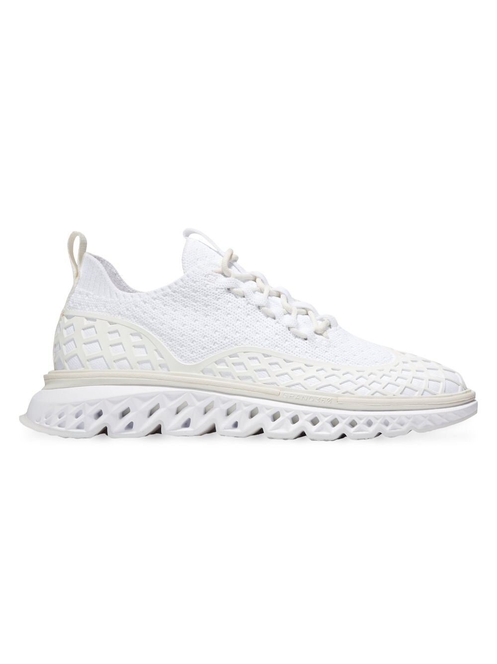 

5. Кроссовки ZERØGRAND WRK Cole Haan, белый
