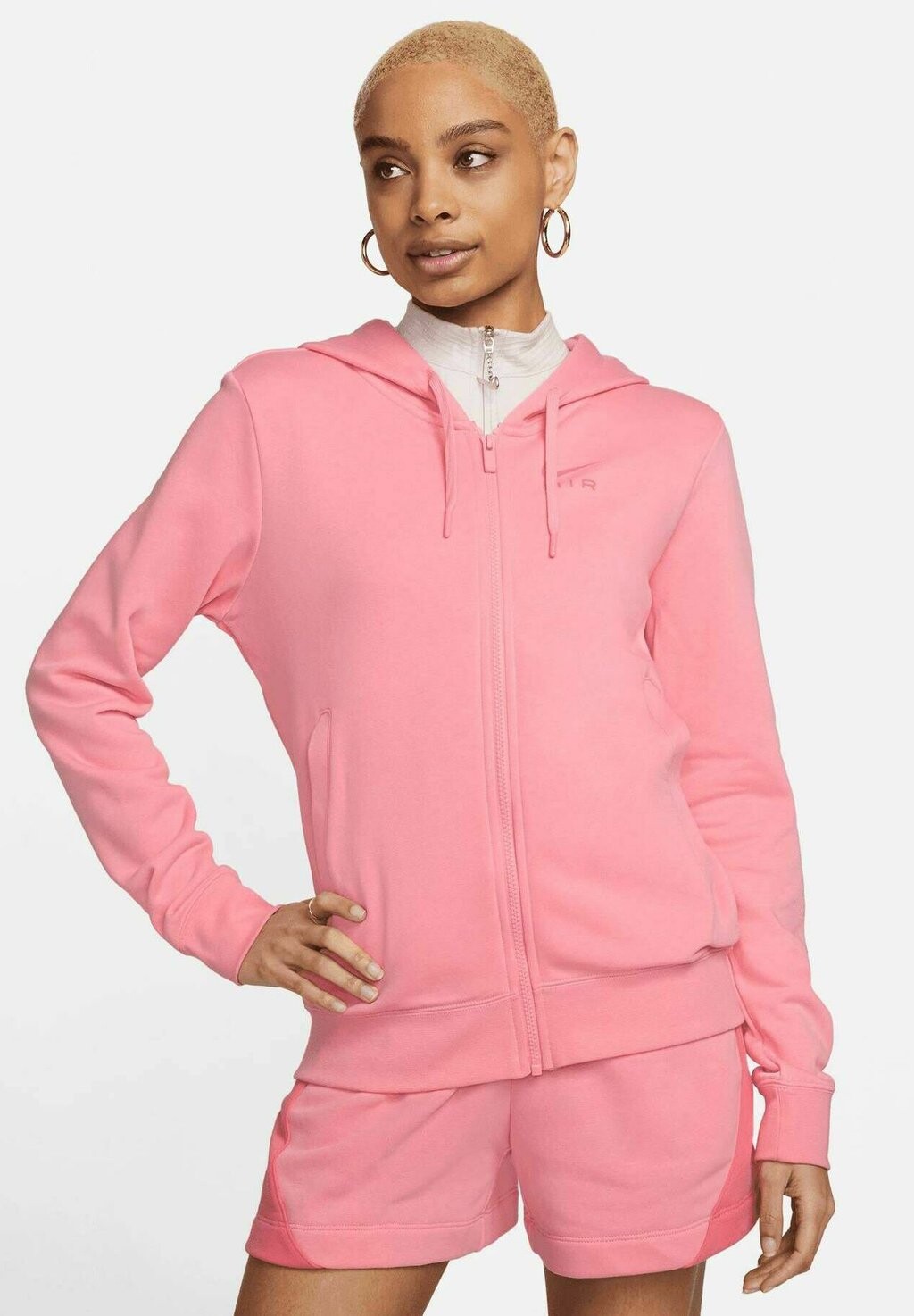 

Толстовка на молнии Nike
