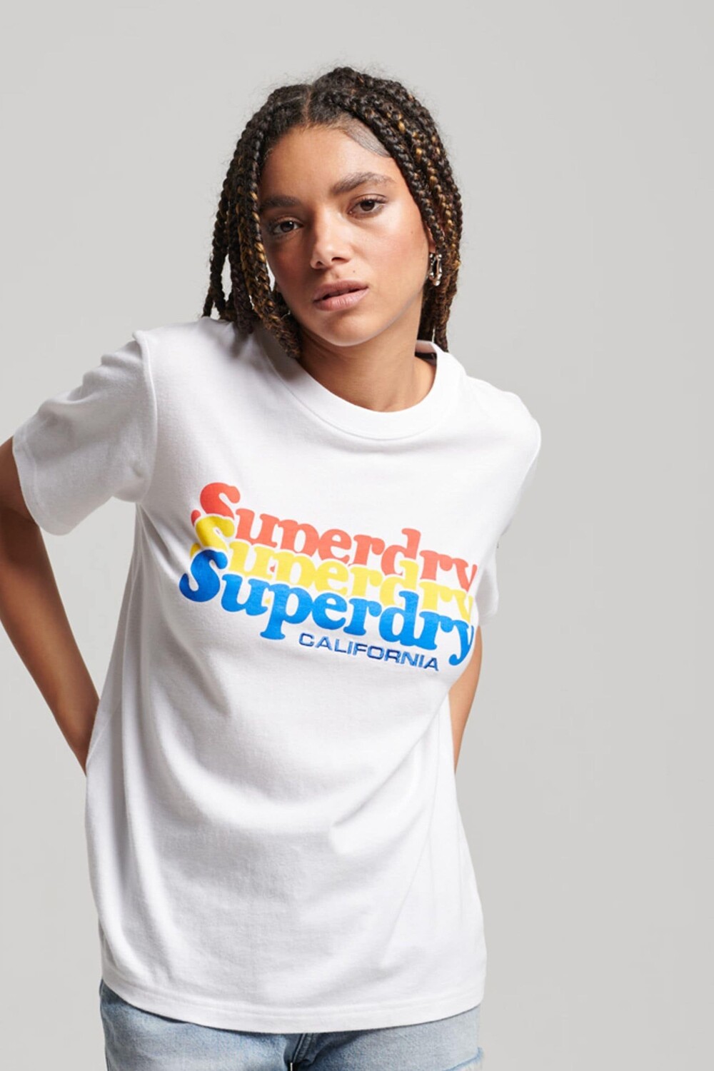 

Винтажная футболка с заполняющей надписью Superdry, белый